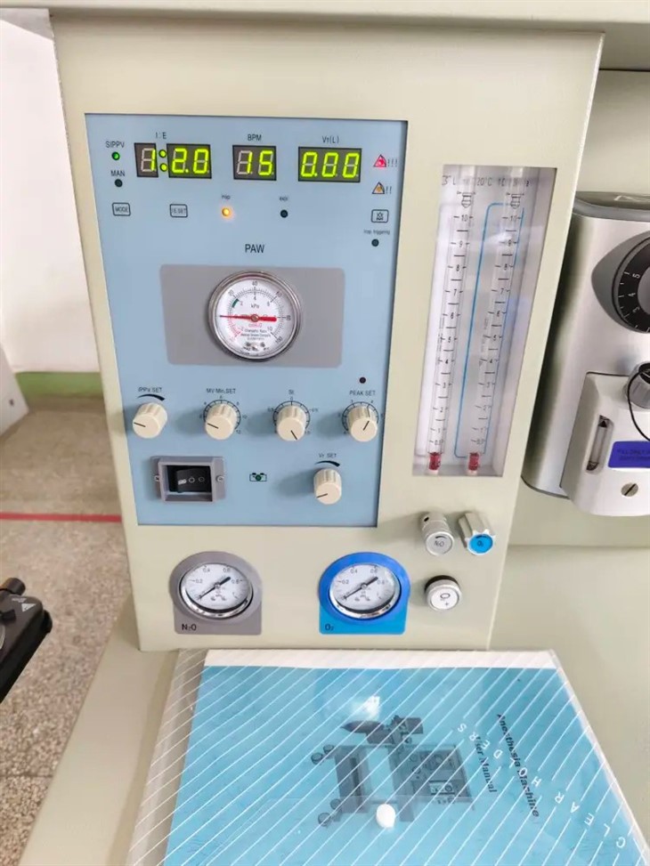 Anesthesia Machine FTL-JINLING01 Standard Model high quality